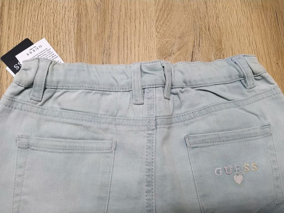 NEU! GUESS kurz Hose Shorts allover-buchstabenstickerei 110 in Weiterstadt