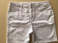 Street One kurze Hose Gr.31 Baden-Württemberg - Durlangen Vorschau