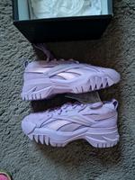 Asics cardi b sneaker flieder lila gr 36 neu Nordrhein-Westfalen - Hagen Vorschau