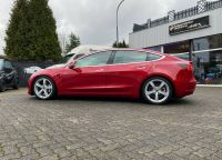 19 Zoll Winterfelgen TESLA Model 3 S Räder 235/40 R19 Reifen Nordrhein-Westfalen - Engelskirchen Vorschau