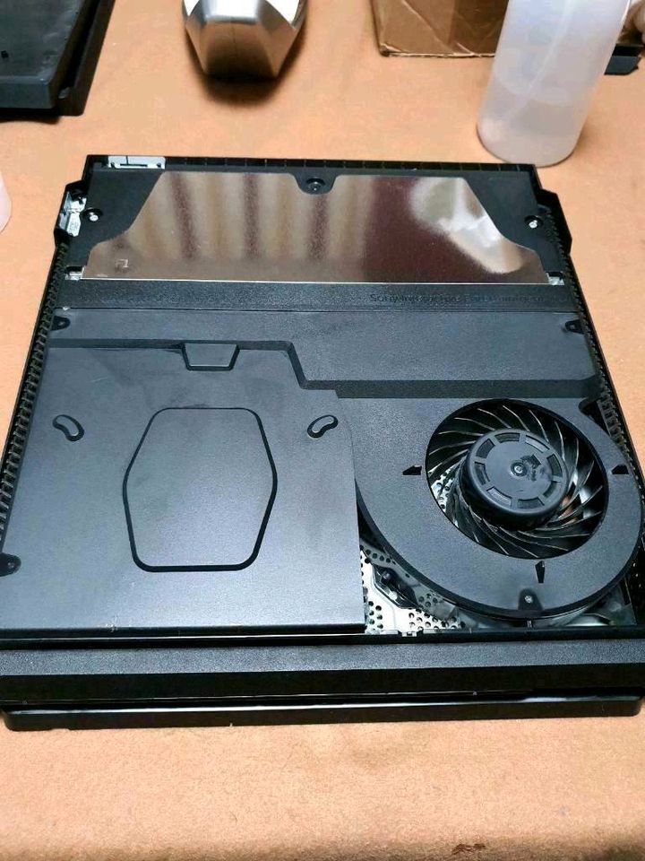 Reparatur & Reinigung Playstation PS 4 & 5 Konsolen in Goldenstedt