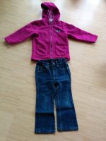Jeans und pinke Jacke für Mädchen in Gr. 98/104 Sachsen - Radebeul Vorschau