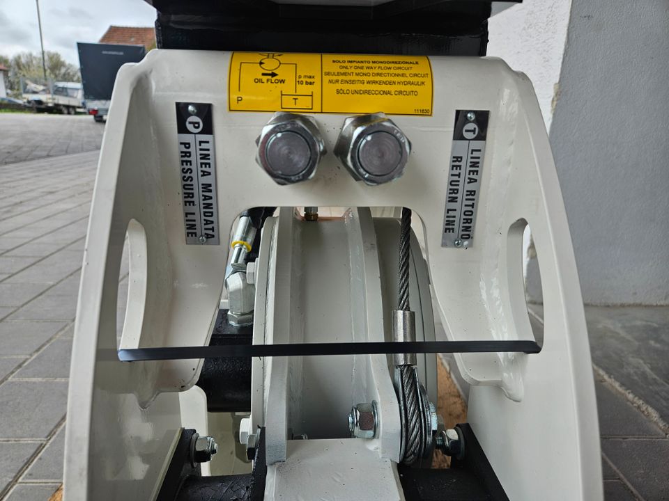 ✅Anbauverdichter PV300 starr Rüttelplatte Minibagger 1,5-5t SIMEX in Brunnen