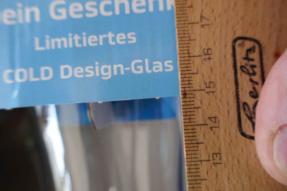 Neu Nescafe großes Glas Sonderedition Cold Design-Glas in Kenzingen