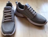 ARA Sneaker in grau-silber Gr. 39 mit Strass Nordrhein-Westfalen - Troisdorf Vorschau