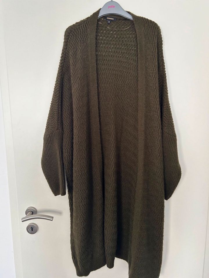 More & More Cardigan khaki oversize M in Bamberg