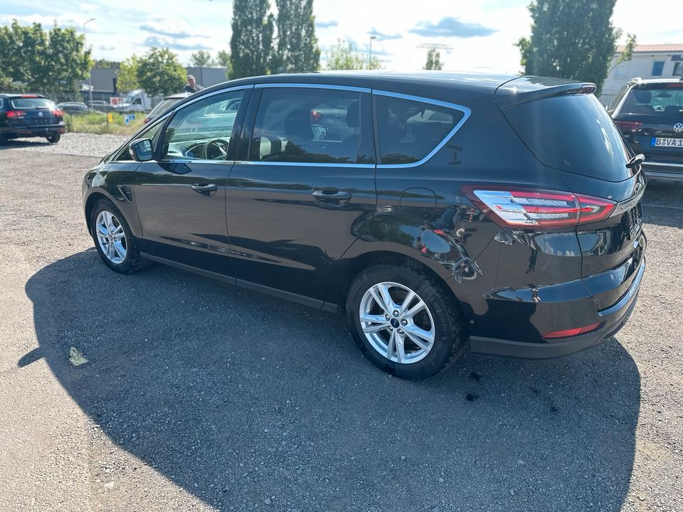 FORD S-MAX 2.0 CDTI 5 sitze in Mahlow