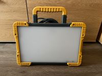 LED-Arbeitsleuchte 40 W 4300 lm 5000 K IP54 baustellentauglich Schleswig-Holstein - Henstedt-Ulzburg Vorschau