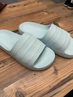 Adidas Adilette Gr. 43 blau Badesandale Schleswig-Holstein - Glinde Vorschau