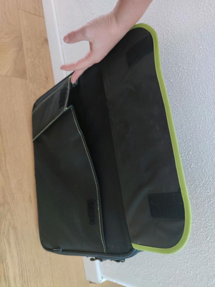 Sehr gut erhaltene Notebook/ Laptoptasche in Burladingen