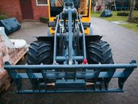 ► Hubkraft 1300kg Kipplast 1200kg Hubhöhe 290cm ◄ EUROTRAC W12 S mit Vollkabine - Baumaschine Hoflader Radlader Frontlader Kipplader Traktor Erdarbeiten Transport Baustelle Gartenbau Landschaftsbau Niedersachsen - Heemsen Vorschau