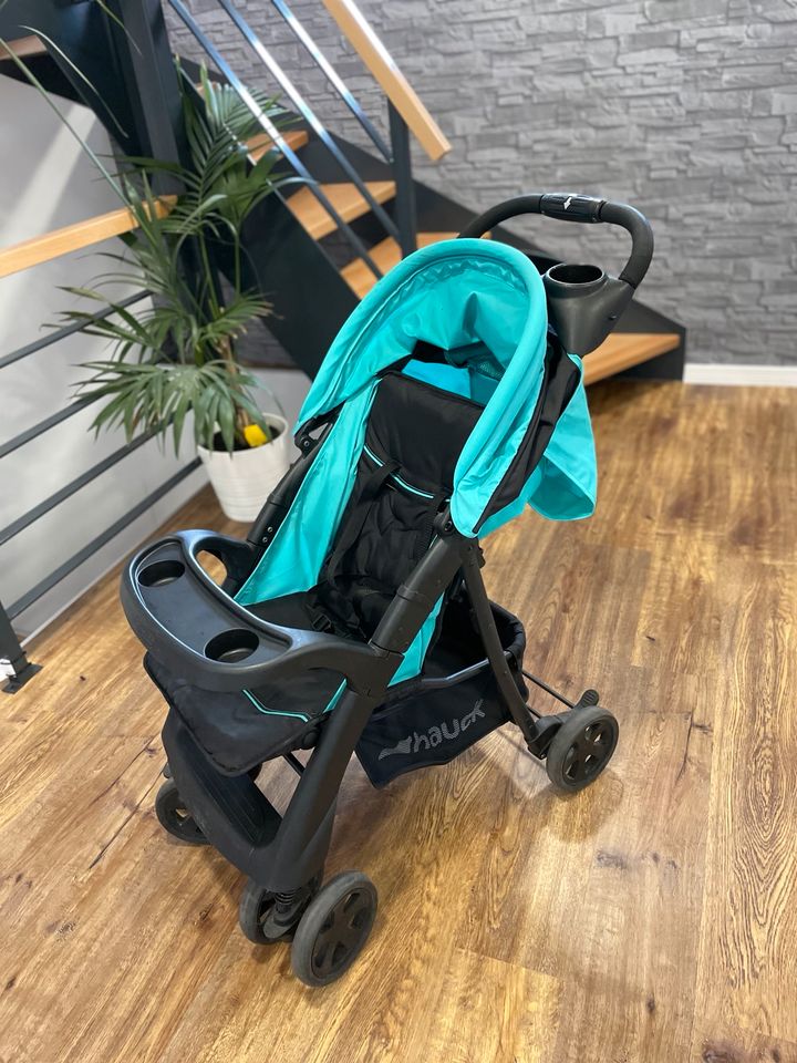 Kinderwagen Hauck MIT ZUBEHÖR in Delmenhorst