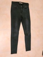 Neu Levis 710 Jeans dunkelgrau Gr. 27 Hessen - Nauheim Vorschau