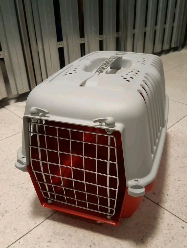 Transportbox Kleintiere Katze Hunde in Bad Wildbad