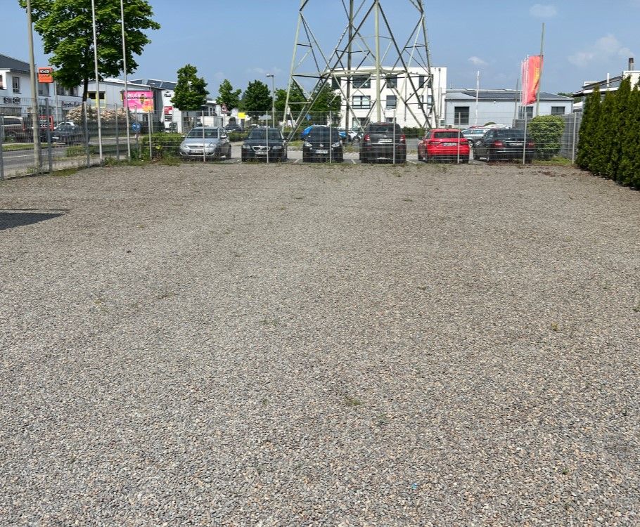 www.mycamperhome.de bietet an: Abstellplatz auf Freifläche in Köln-Rösrath, eingezäunter Stellplatz in Rösrath