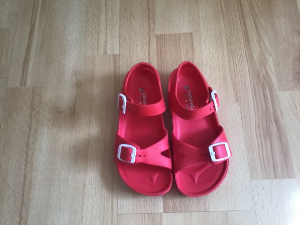 NEU! Sandalen,2 Paare Mädchen Flip-Flops. Gr.29 in Baden-Baden