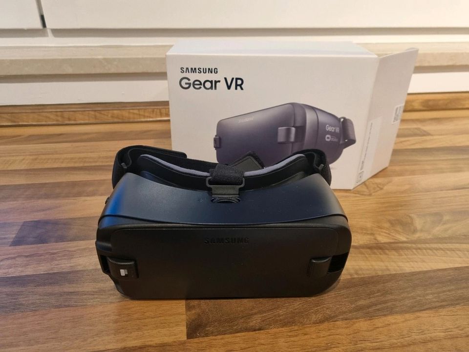 Samsung Gear VR Brille in Höhenkirchen-Siegertsbrunn