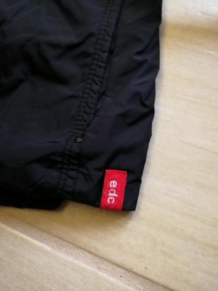 Regenjacke Esprit Gr. XS tailliert Trenchcoat Jacke Mantel in Coburg
