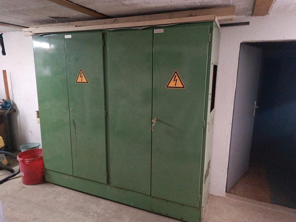 Schaltschrank, Räucherschrank, Werkzeugschrank XXL in Ostritz