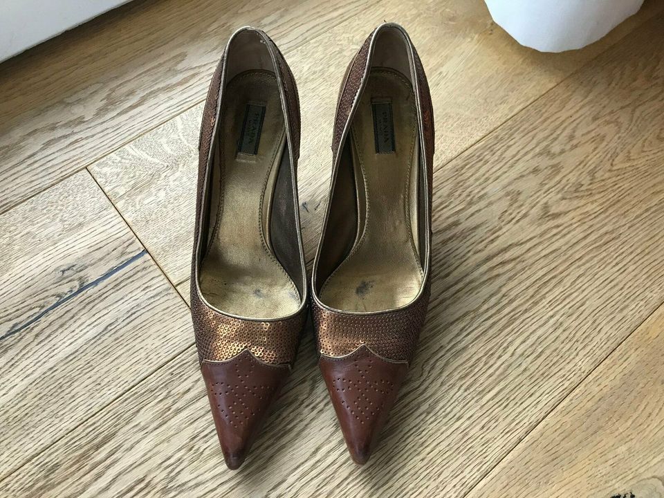 Prada Pumps Pailetten gold braun 37,5 guter Zustand in Hösbach