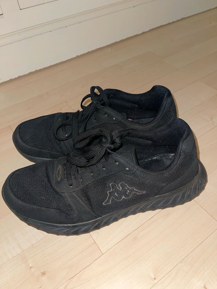 Schöne Herren Kappa Sportschuhe Gr. 41 Gute Zustand! in Köln