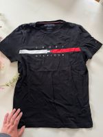 Tommy Hilfiger T-Shirt Schwarz Gr. S Berlin - Biesdorf Vorschau