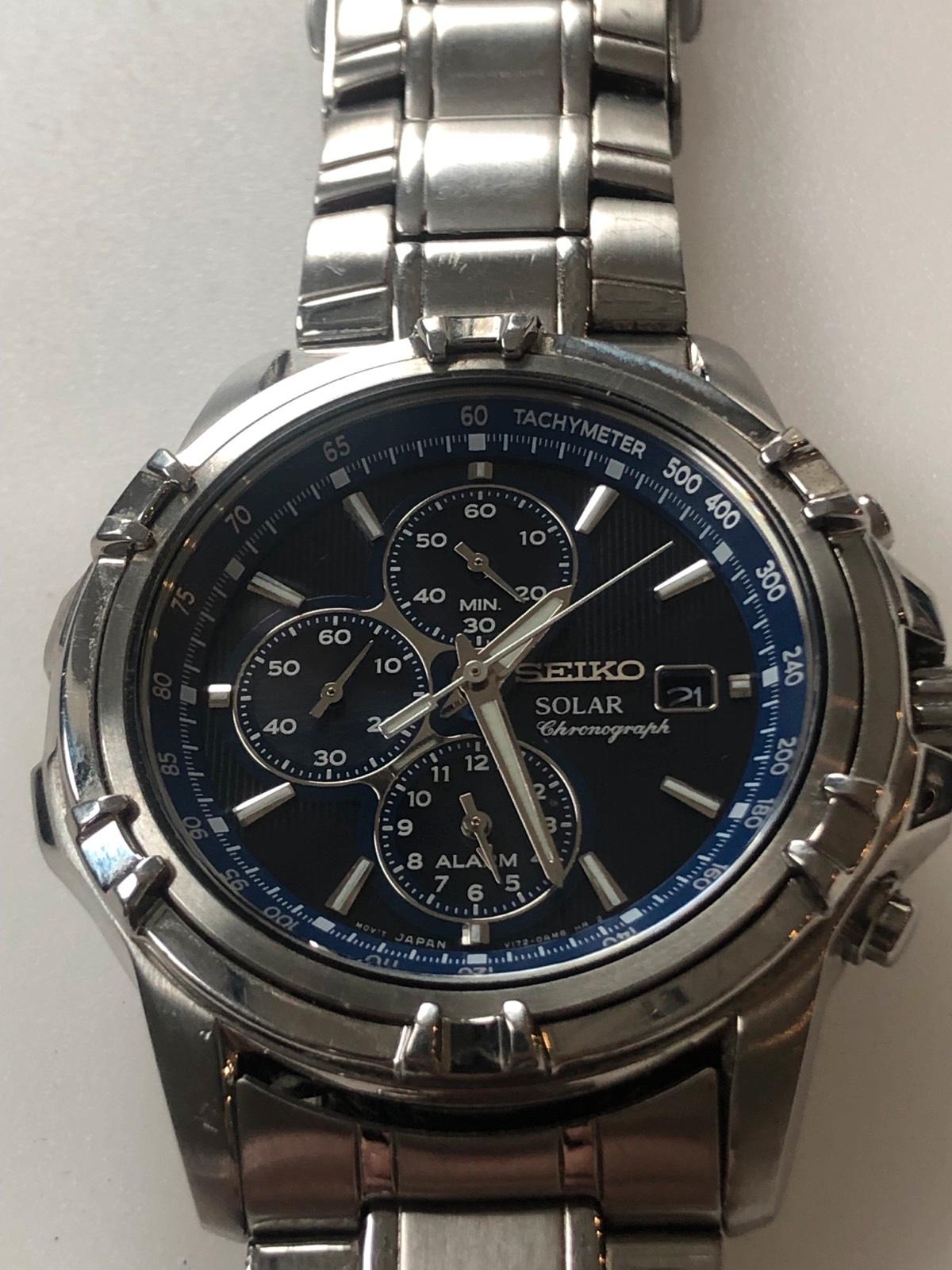 Seiko solar v172 hotsell