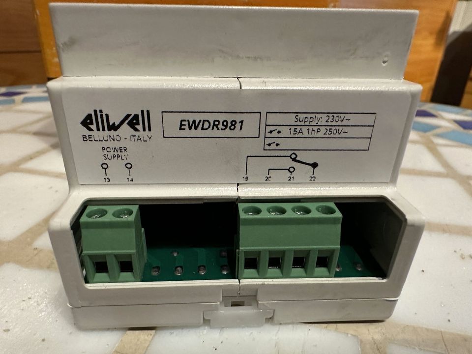 Elektronischer Regler Eliwell EWDR981 in Visselhövede