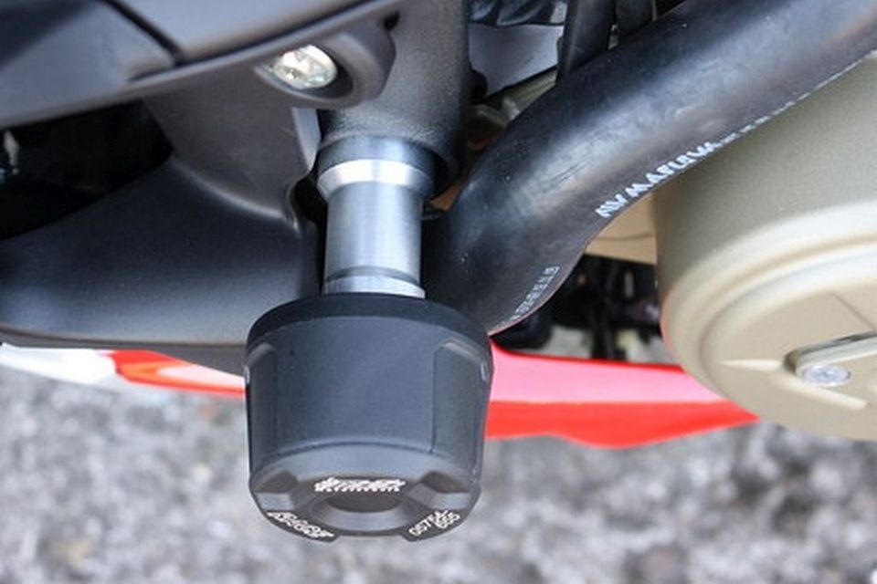 GSG-Moto Sturzpads Ducati Streetfighter V4/S ab 2020  Alu natur in Bielefeld