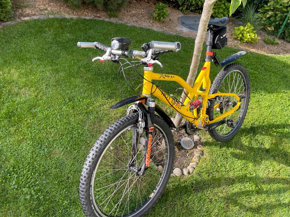 Hot Chili fully 26 Zoll/ 48 cm Manitou Shimano XT in Bad Soden am Taunus