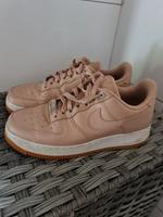 Nike Air Force Damen Gr. 39  beige / braun  Top-Zustand Häfen - Bremerhaven Vorschau