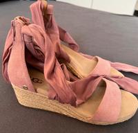 NEUE UGG Wedges Gr. 38 / Sandalette / Sandalen / Schuhe Bochum - Bochum-Wattenscheid Vorschau