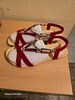 Ich biete sehr schöne Sandalen in der Größe 39 Saarland - Saarlouis Vorschau