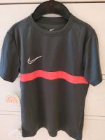 Nike Trainingshirt Nordrhein-Westfalen - Marl Vorschau