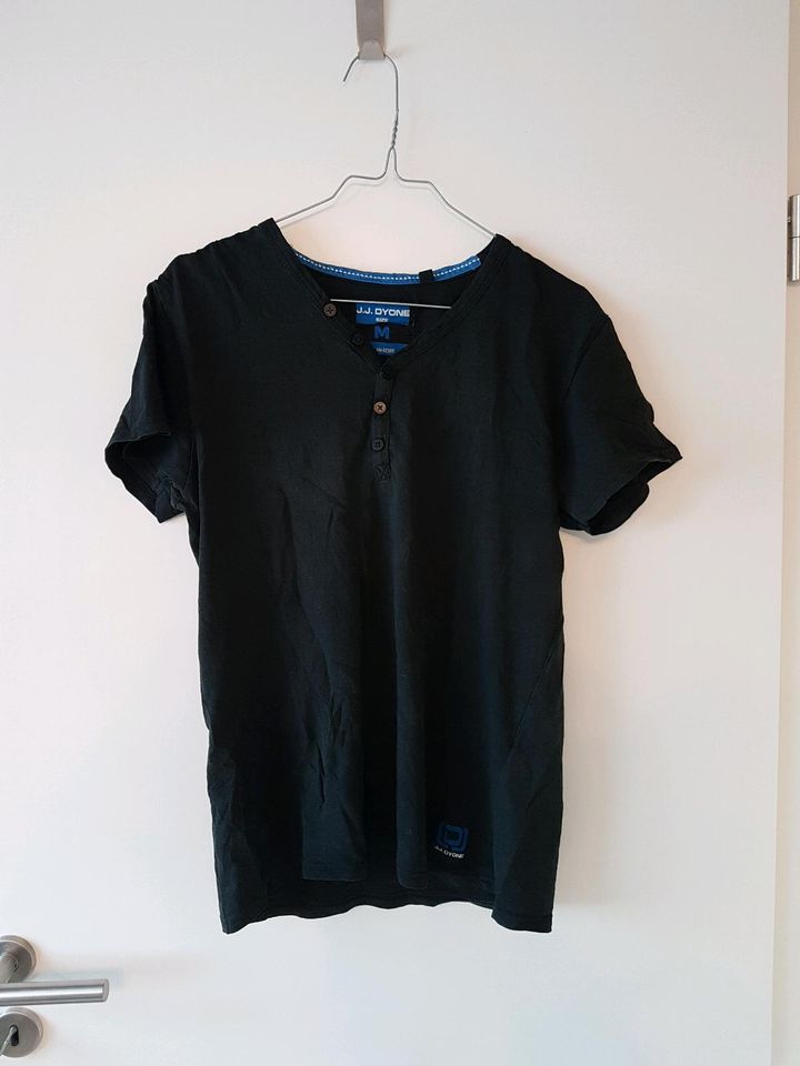 T-Shirt schwarz M J.J. Dyone in Schleswig-Holstein - Lübeck | eBay  Kleinanzeigen ist jetzt Kleinanzeigen