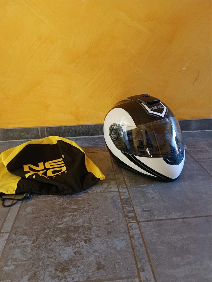 NEXO Motorrad Helm XS Damen in Meißen