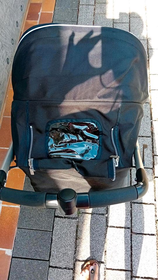 Buggy Moon schwarz Fußsack Aufsatz Maxi Cosy in Wilnsdorf