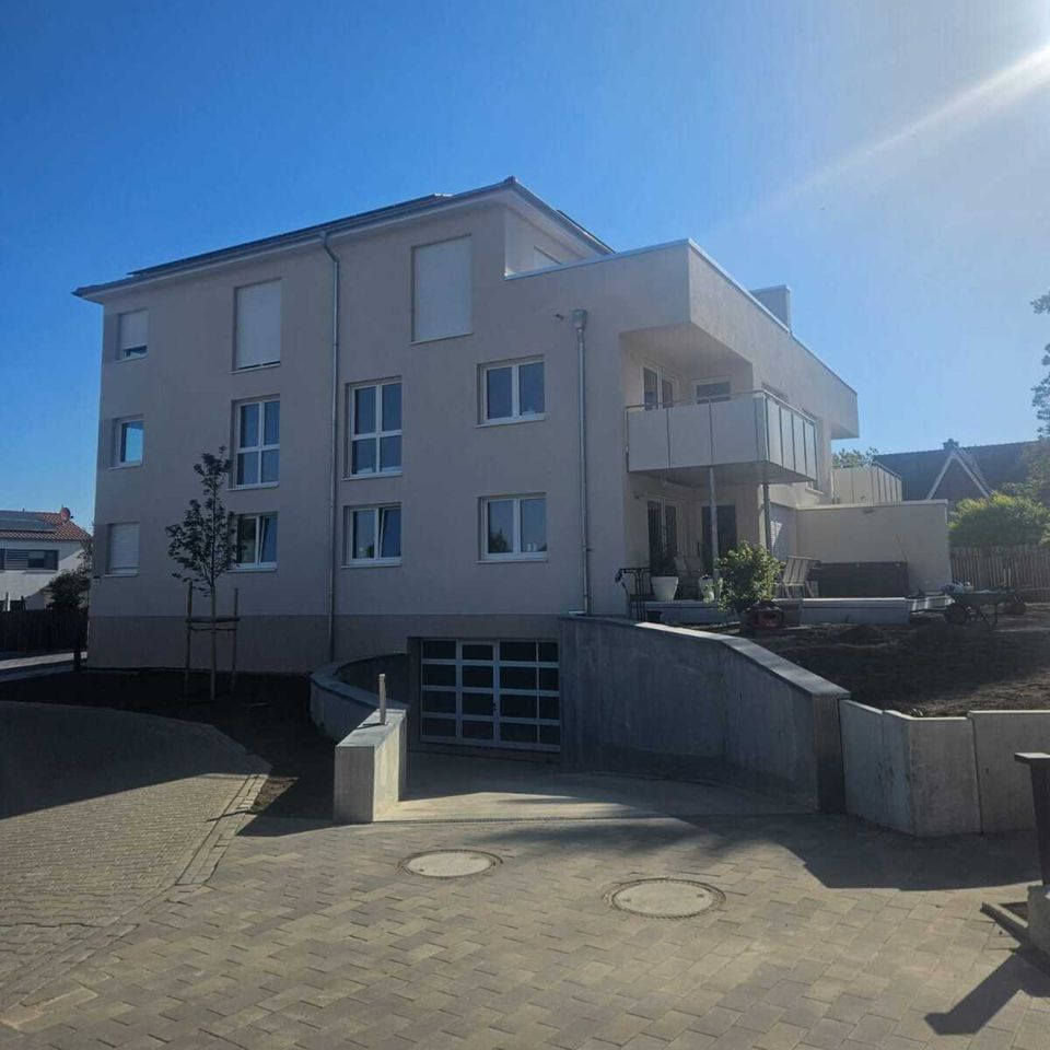 Moderne Wohnung mit Süd-Balkon in Schwülper! Barrierefrei, Aufzug, Keller, PV in Schwülper