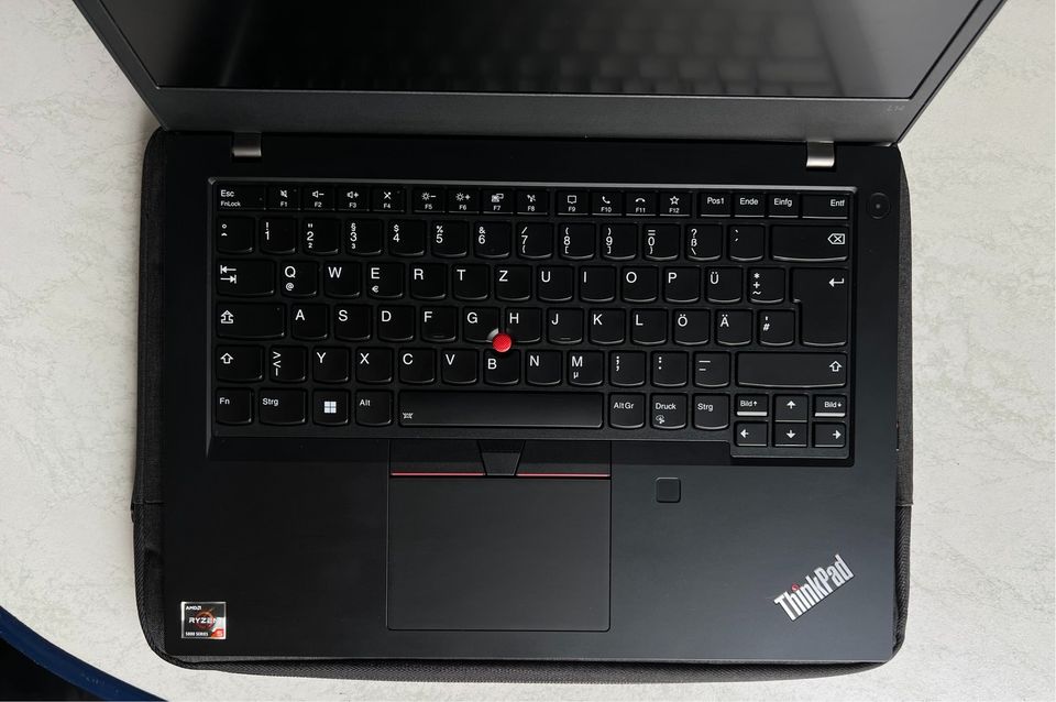 Lenovo ThinkPad L14 GEN 2 AMD 16 GB in Essen