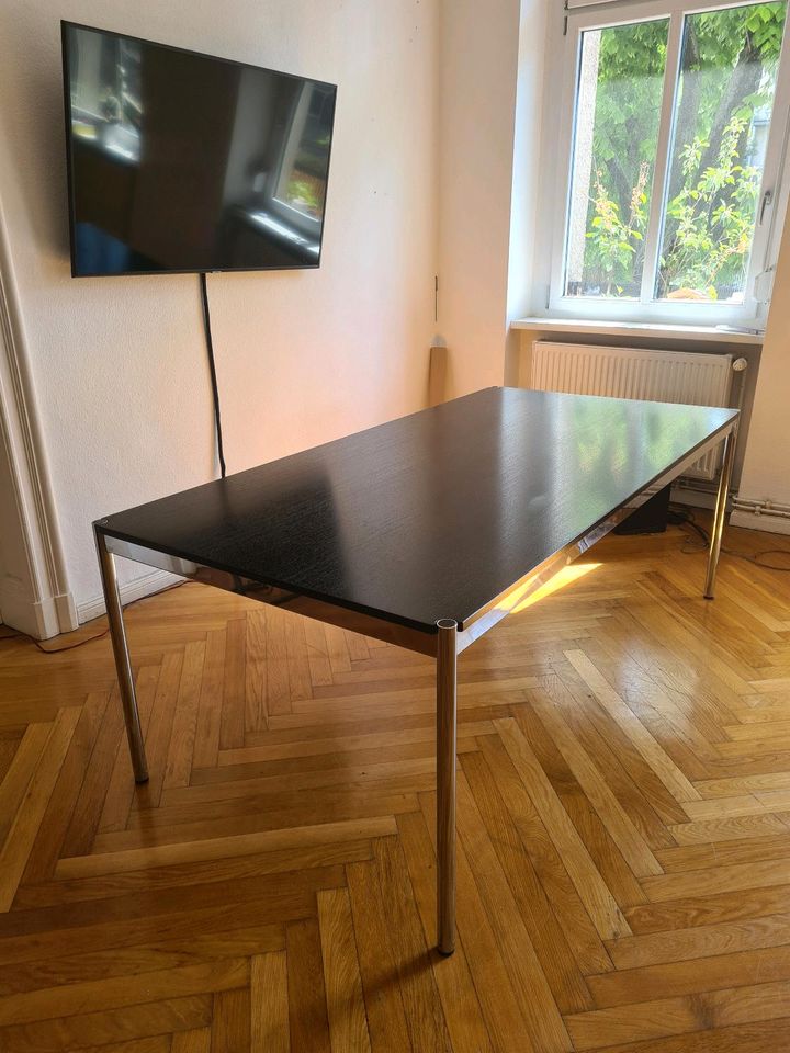 USM Haller Designer Schreibtisch Schwarze Eiche in Berlin