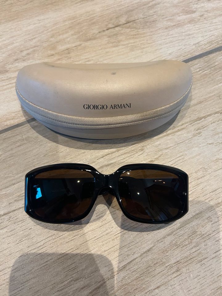 Giorgio Armani - Sonnenbrille - eckige Form - dunkelbraun in Eschau