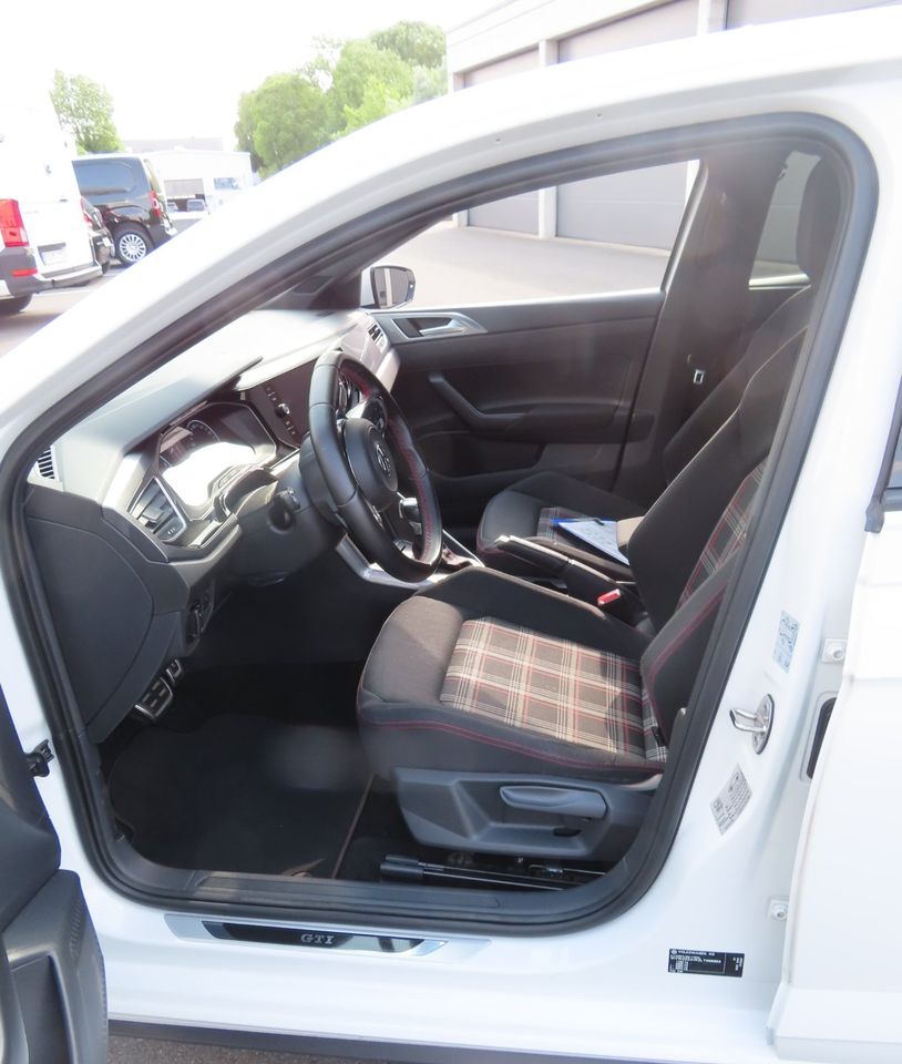 VW Polo GTI für 769 €/Monat inkl. 6000 Frei-km, Autovermietung, Autoverleih, Auto-Abo, Mietwagen in Bielefeld
