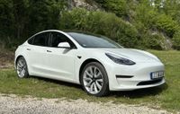Tesla Model 3 | Long Range AWD | Gesamtpaket inkl. Ext. Warranty Bayern - Offenhausen Vorschau