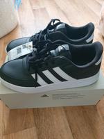 Adidas Schuhe 45Gr. Neu mit Karton Bergedorf - Hamburg Lohbrügge Vorschau