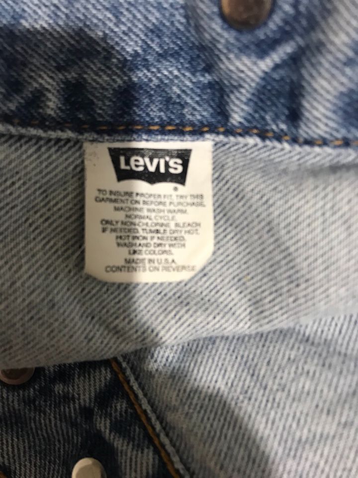 Levi’s Jeansjacke Herren Original USA Größe S in Hagenow