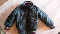 Winterjacke gefüttert schwarz Kinder Gr 104 Junge Jacke Hilfiger Bielefeld - Sennestadt Vorschau