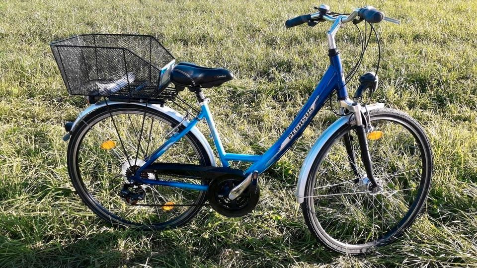 Damen Fahrrad 28zoll 2⃣4⃣ gang kettenschaltung in München