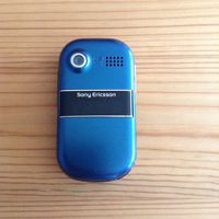 Sony Ericsson Handy Z320i Atlantic Blue plus Netzteil Nordrhein-Westfalen - Grevenbroich Vorschau