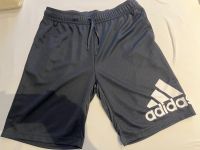 Adidas Shorts schwarz Größe S zu verkaufen Hessen - Reichelsheim (Odenwald) Vorschau