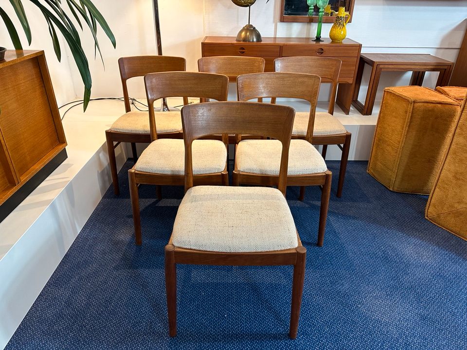 STUDIOKOMFOR Teak KAI KRISTIANSEN 1 von 7 Dining Chair VINTAGE in Centrum